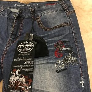 NWT Cowgirl Tuff Unbelievable Spirit Jeans 34/33